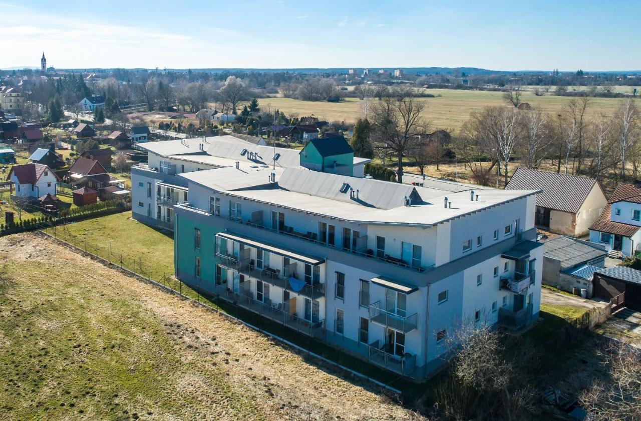 Apartman Mokra Luka 02 Trebon Lägenhet Exteriör bild
