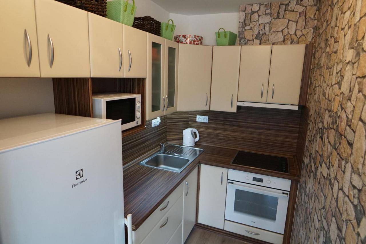 Apartman Mokra Luka 02 Trebon Lägenhet Exteriör bild