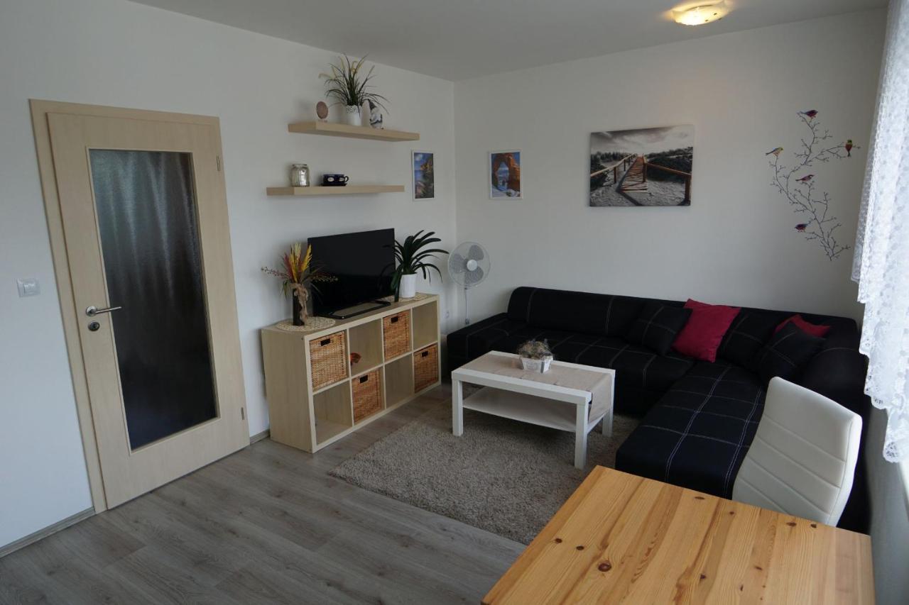 Apartman Mokra Luka 02 Trebon Lägenhet Exteriör bild